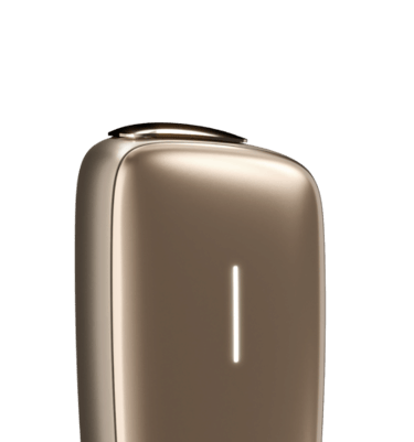 Ploom X Advanced zařízení v barvě Gold - fotografie levý bok