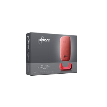 Balení červeného látkového krytu na Ploom X Advanced