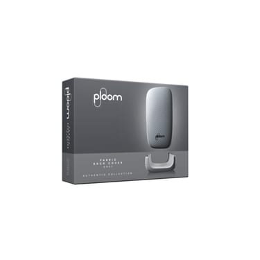Balení stříbrného látkového krytu na Ploom X Advanced